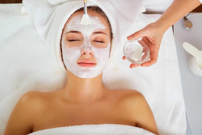 Facial in Kenosha, skin care treatment Kenosha, customized facial Kenosha WI